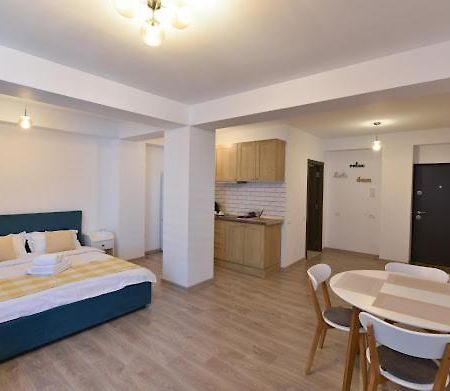 Radu Studio Mamaia Nord Apartamento Năvodari Exterior foto